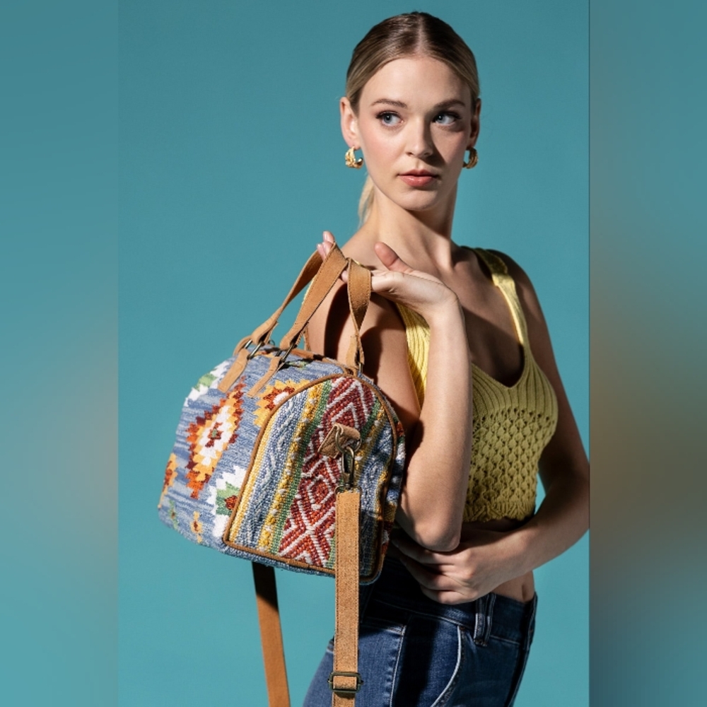 Handmade Boho Chic Satchel / Boston Bag - Navajo Aztec Inspired Design - Picture 7 of 14